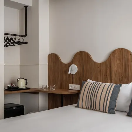 Otel Bypillow Paseo 2*