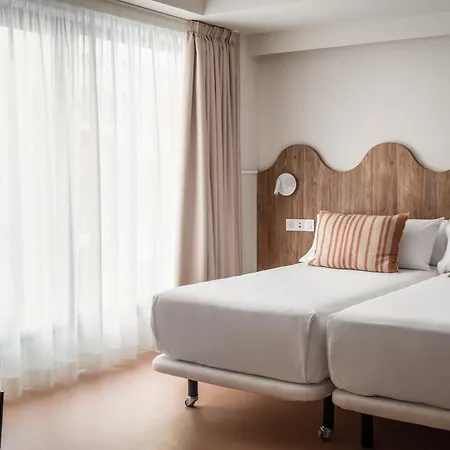 Bypillow Paseo Otel Alicante